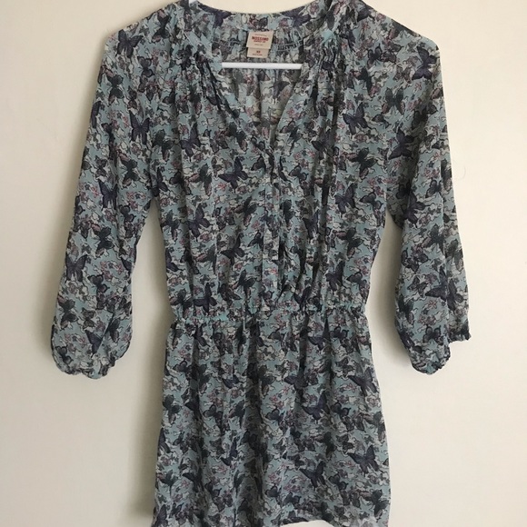Mossimo Supply Co. Tops - Mossimo Supply butterfly blouse top loose fit Mossimo Supply Co. Tops - Mossimo Supply butterfly blouse top loose fit